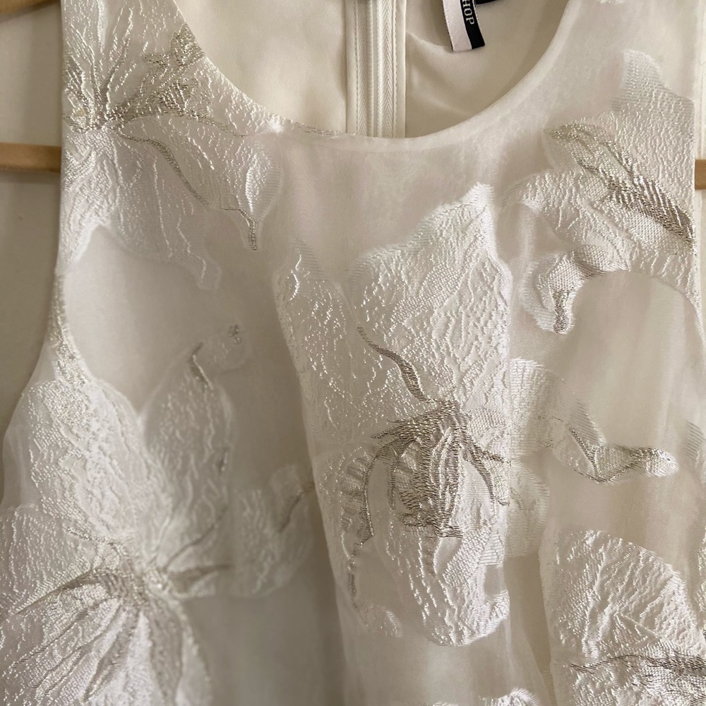 Dress - Picture 2 of 6